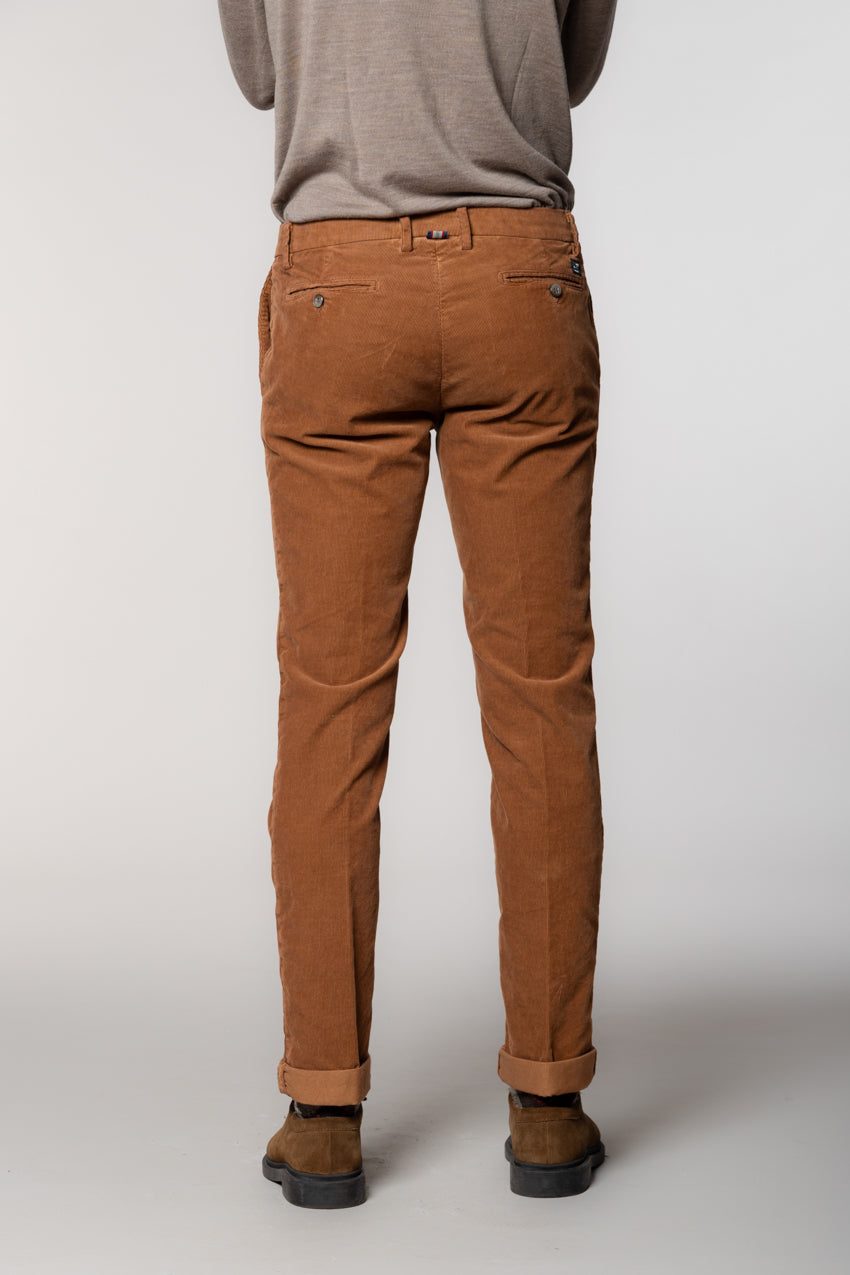 New York men's chino pants in 1000 wale corduroy regular fit