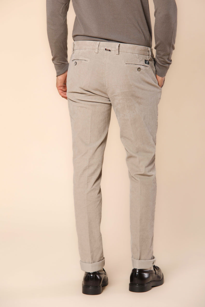 New York pantalón chino hombre en terciopelo 1000 rayas ajuste regular