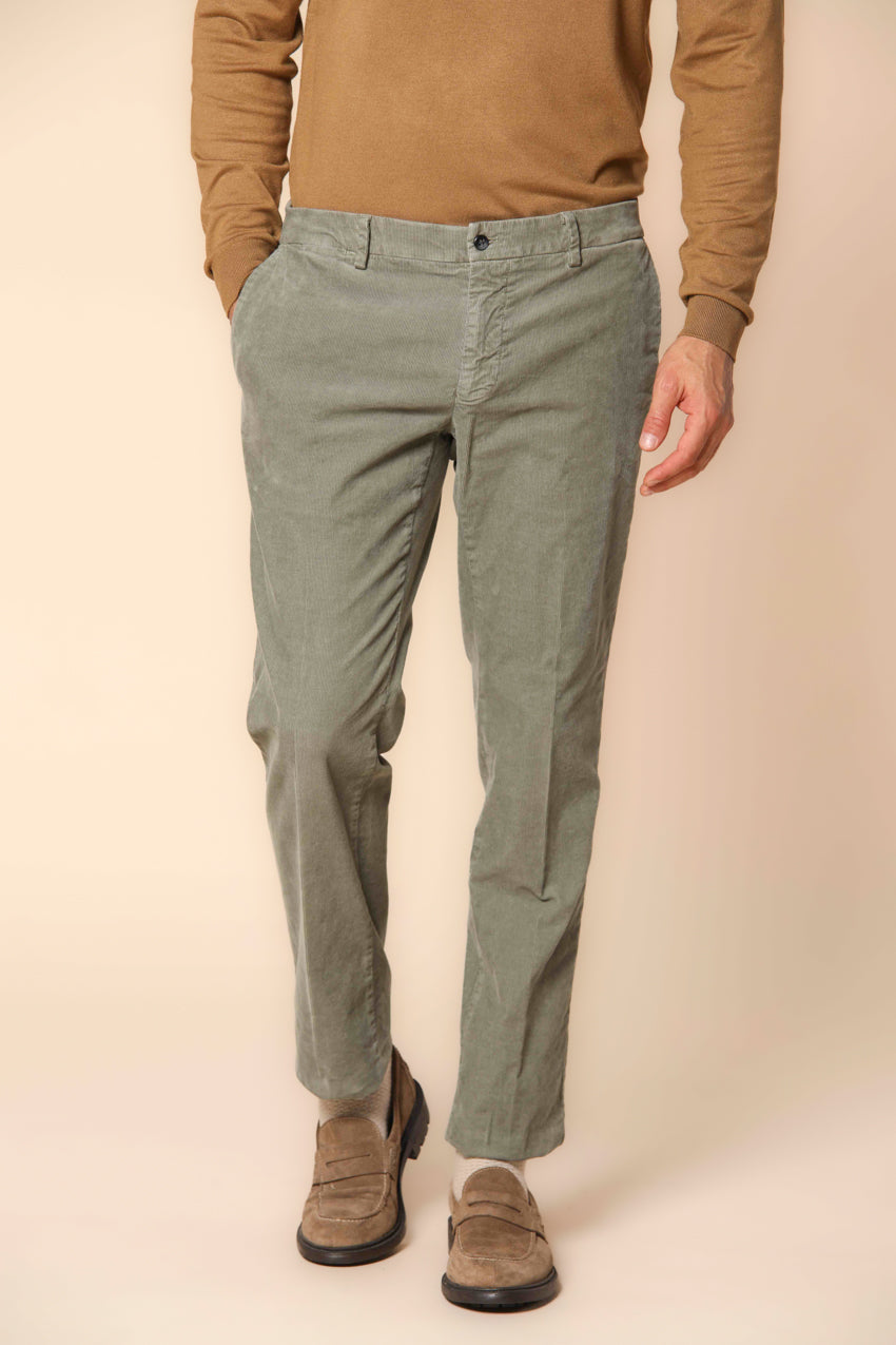 New York pantalón chino hombre en terciopelo 1000 rayas ajuste regualr