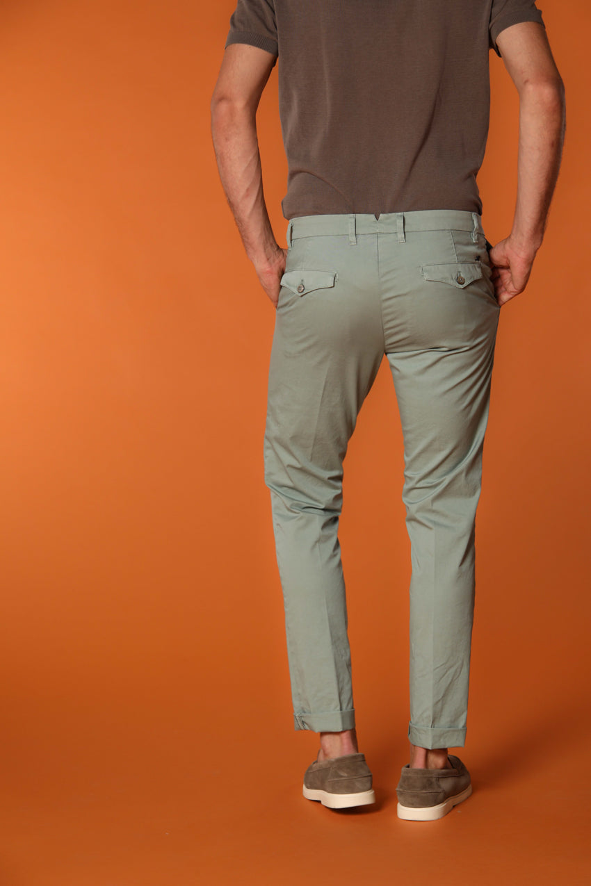 New York City men's chino pants in lightweight stretch pima cotton twill regular fit