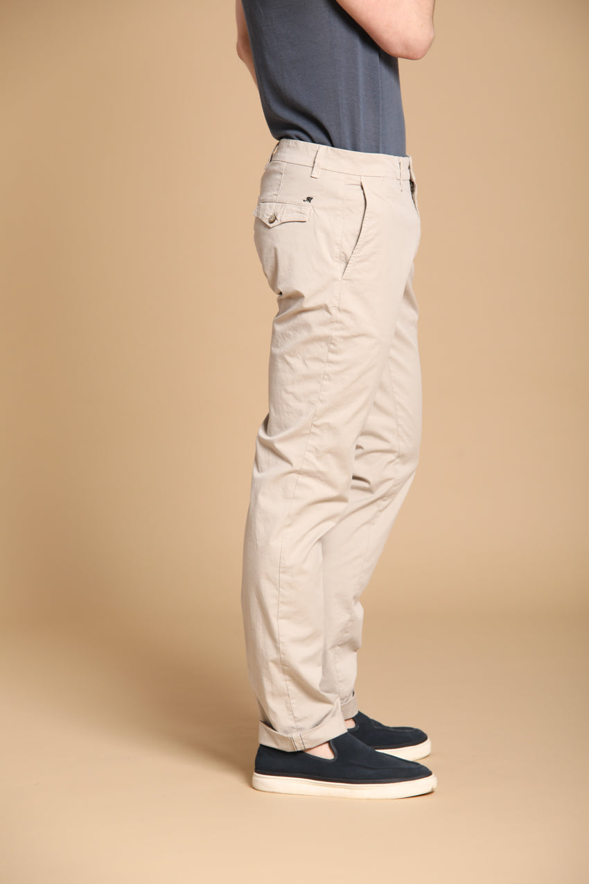New York City men's chino pants in lightweight stretch pima cotton twill regular fit