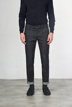 New York men’s chino pants in stretch denim, regular fit