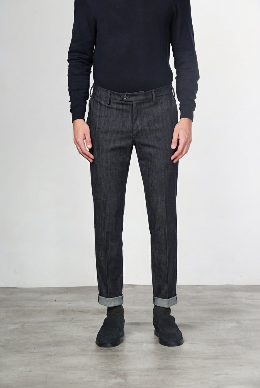New York men’s chino pants in stretch denim, regular fit