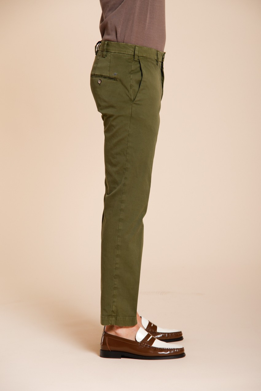 New York pantalón chino hombre en gabardina stretch regular fit ①