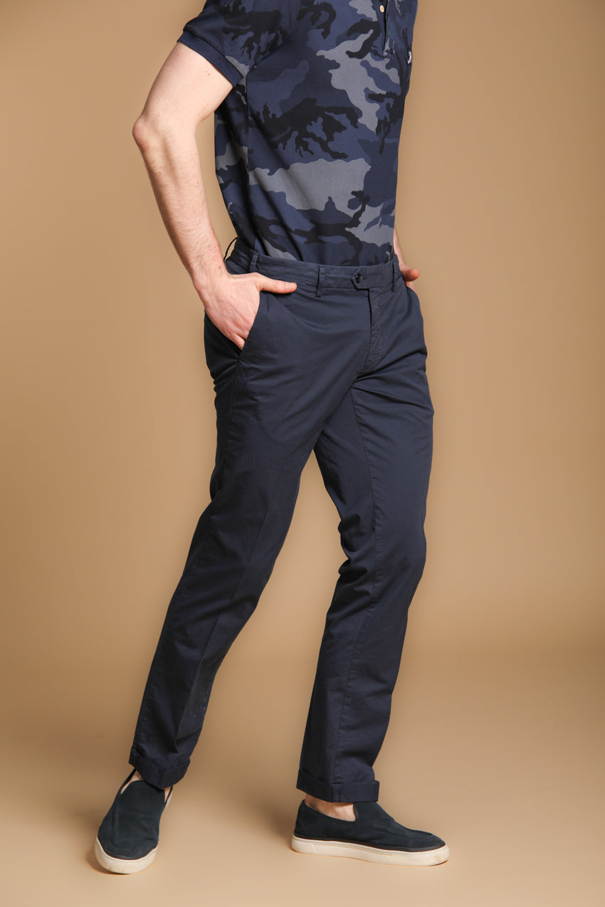 New York Tailored Men's Chino Pants in Pima Cotton Regular Fit