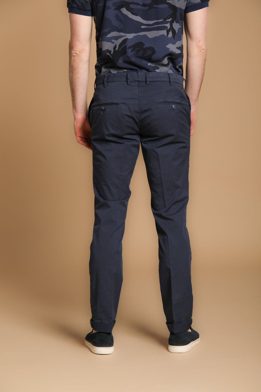 New York Tailored Men's Chino Pants in Pima Cotton Regular Fit