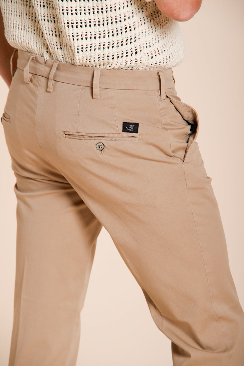 New York pantalón chino hombre en gabardina stretch regular fit ①