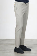 New York pantalon chino homme en twill de coton et cachemire regular fit
