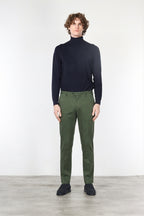 New York pantalón chino de hombre en gabardina de algodón y lana regular fit