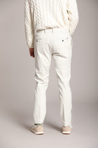 Foto 6 New York Time 1 Pinces pantalone chino uomo in gabardina regular fit