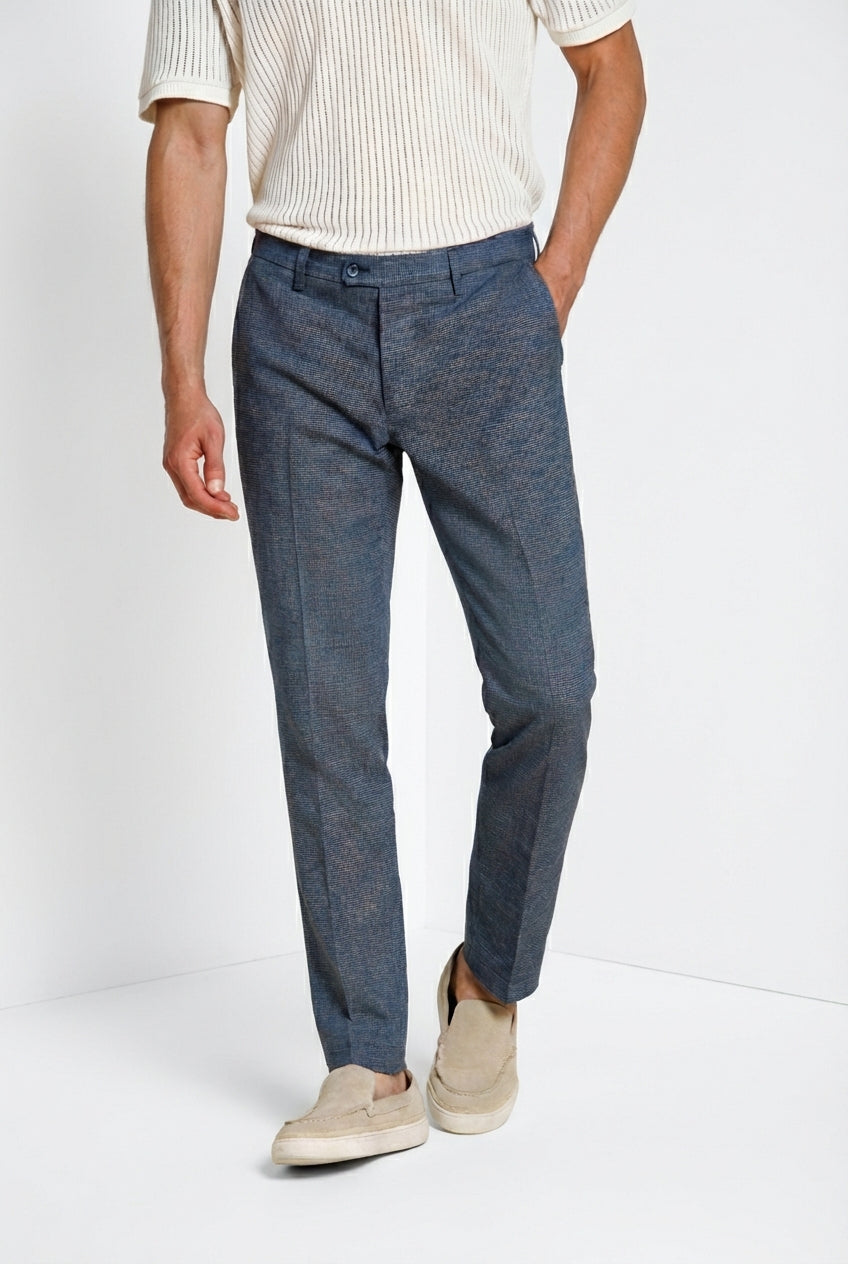 New York pantalón chino hombre en micromotivo pata de gallo teñido en hilo regular fit