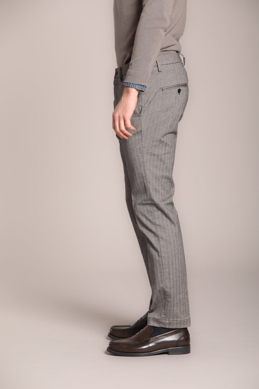 Foto 3 Milano pantalone chino uomo in resca tinto filo cashmere extra slim fit
