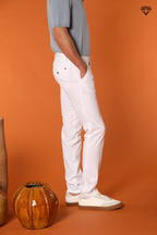Milano pantalone chino uomo in cotone pima extra slim fit ①