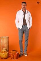 Milano Pantalon chino homme en Coton Pima Extra slim fit ①