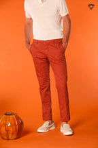 Milano Pantalon chino homme en Coton Pima Extra slim fit ①