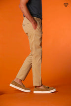 Milano pantalone chino uomo in cotone pima extra slim fit ①