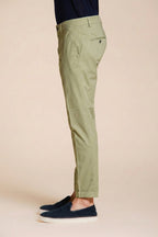 Milano pantalon chino homme en gabardine stretch extra slim fit ①