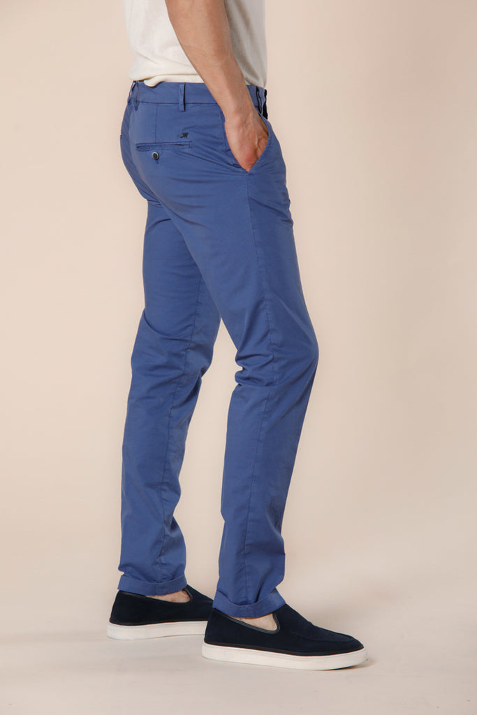 Immagine 4 di pantalone chino uomo in gabardina stretch color indaco modello Milano Style di Mason's