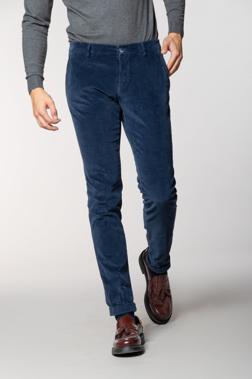 Milano pantalón chino hombre en pana de 500 líneas extra slim fit