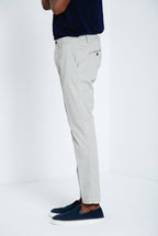 Milano pantalon chino homme en gabardine stretch extra slim fit ①