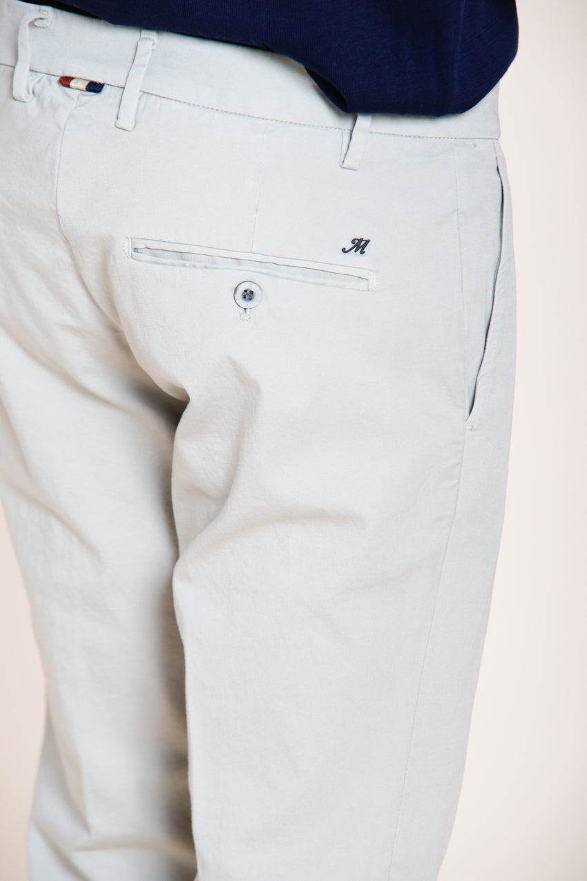 Milano pantalone chino uomo in gabardina stretch extra slim fit ①