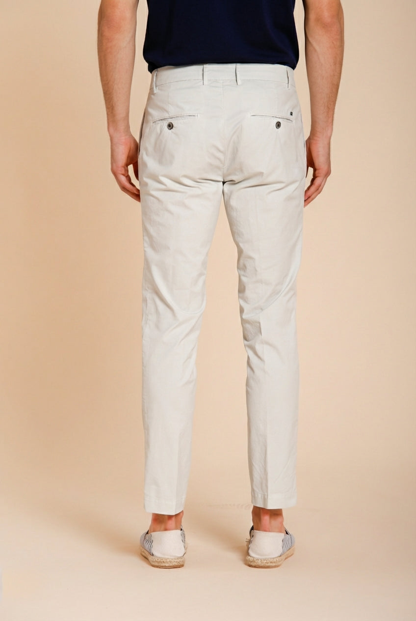 Milano pantalon chino homme en gabardine stretch extra slim fit ①