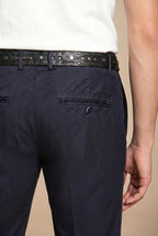 Milano pantalone chino uomo in gabardina stretch extra slim fit ①