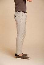 Milano pantalone chino uomo in gabardina stretch extra slim fit ①