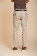 Milano pantalone chino uomo in gabardina stretch extra slim fit ①