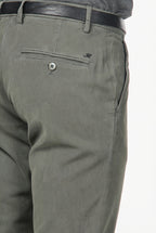 Milano pantalone chino uomo in gabardina stretch extra slim fit ①