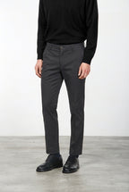 Milano Chinohose Herren in Stretch-Gabardine, Extra Slim Fit ①