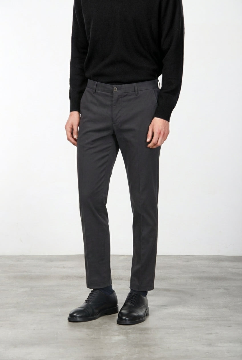 Milano pantalone chino uomo in gabardina stretch extra slim fit ①