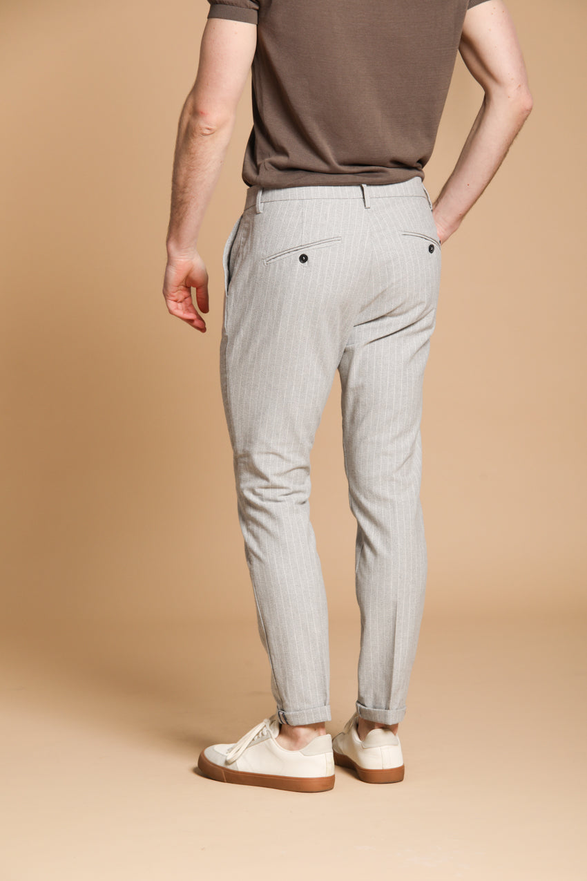 Osaka Herren Chino Hose mit Nadelstreifen Carrot Fit