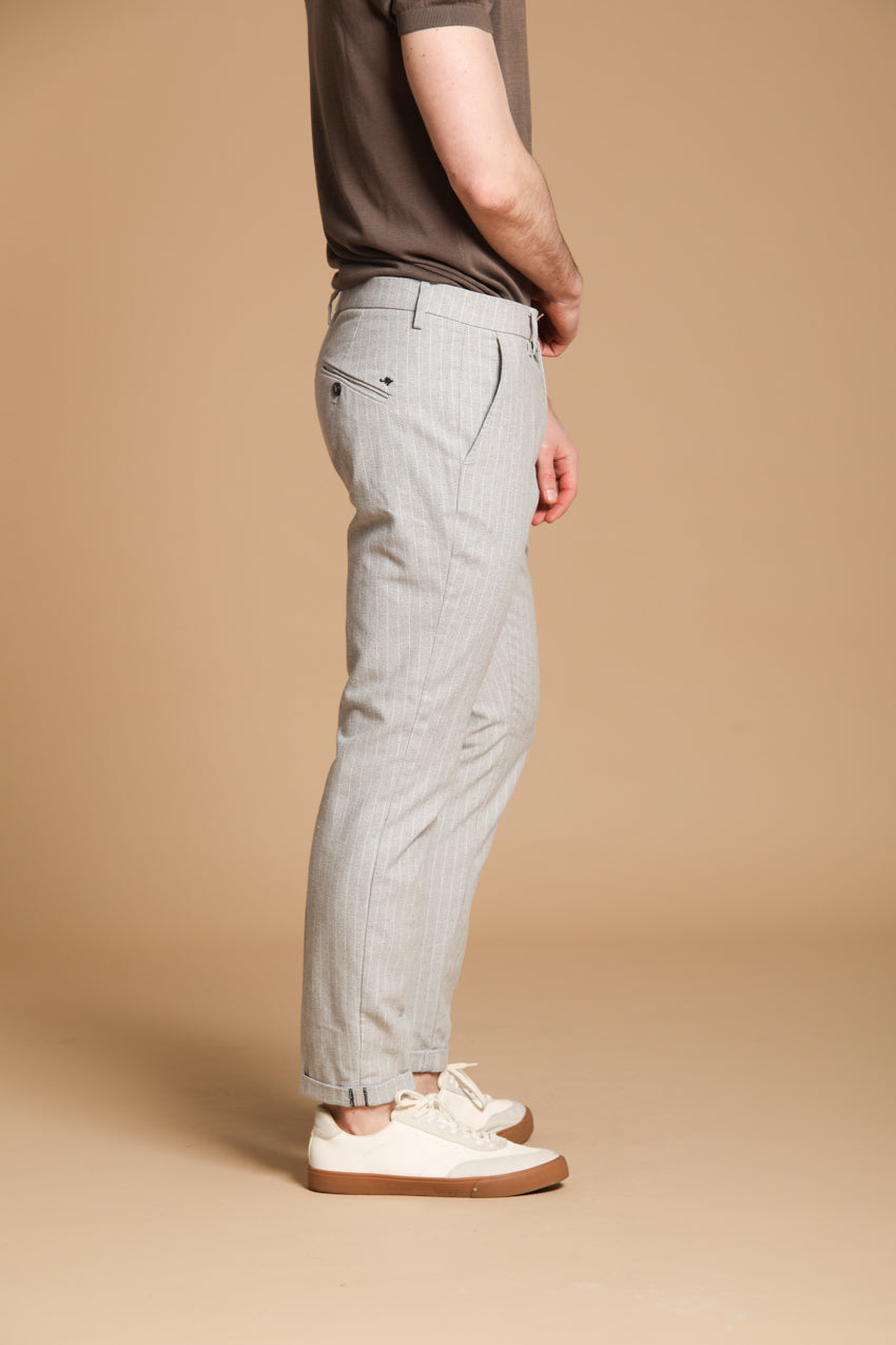 Osaka Herren Chino Hose mit Nadelstreifen Carrot Fit