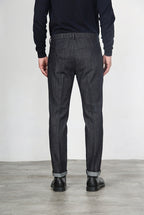 Osaka pantalone chino uomo in denim stretch carrot fit