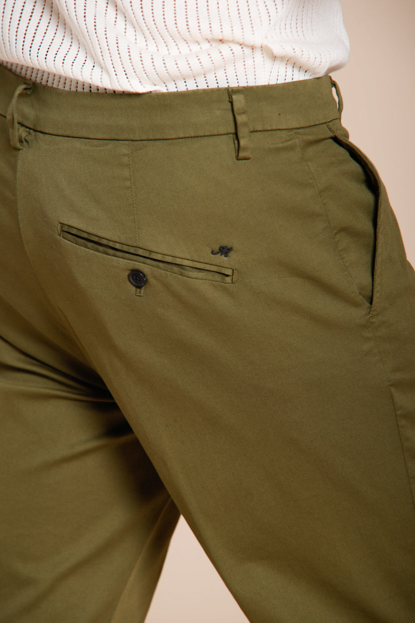 Osaka Hose Chino Herren aus feiner Baumwoll- und Lyocell-Trikotine carrot fit