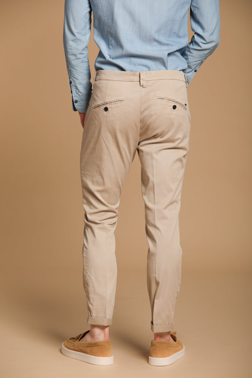 Osaka 1 Pinces men’s chino pants in cotton and lyocell twill carrot fit
