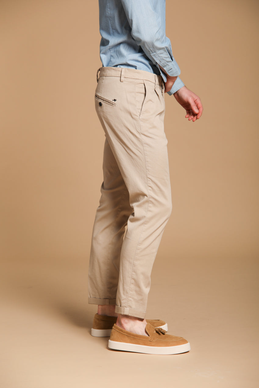 Osaka 1 Pinces men’s chino pants in cotton and lyocell twill carrot fit