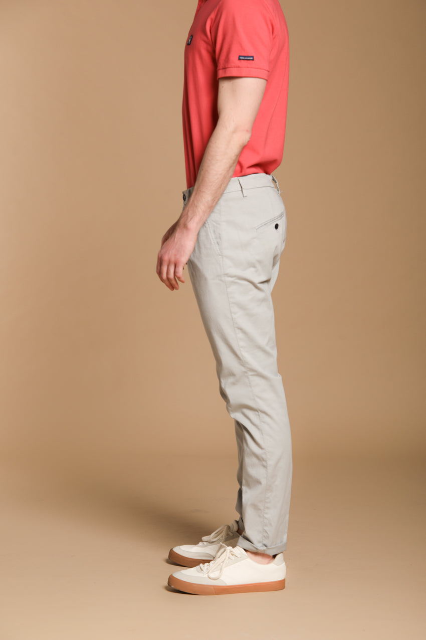 Osaka 1 Pinces men’s chino pants in cotton and lyocell twill carrot fit