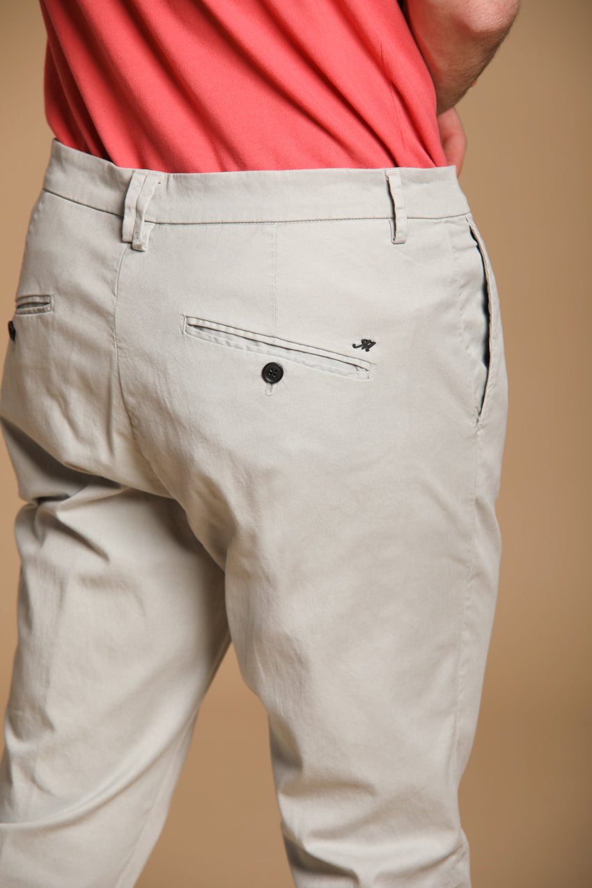 Osaka 1 Pinces men’s chino pants in cotton and lyocell twill carrot fit