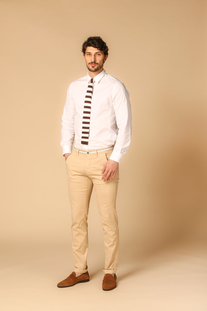 immagine 2 di pantalone chino uomo modello Torino Summer color kaki scuro fit slim di Mason's
