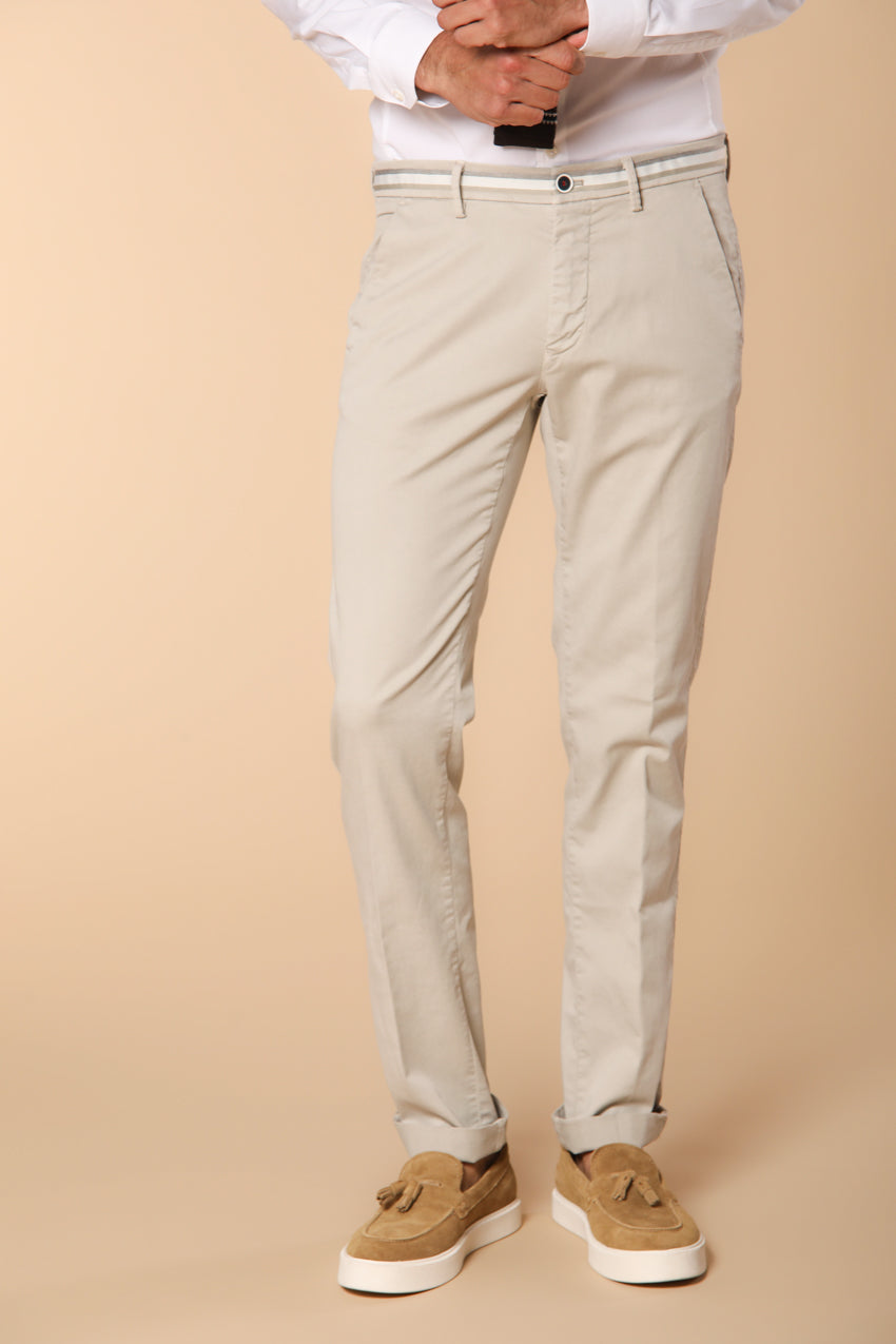 Torino Summer men's chino pants in cotton and lyocell twill slim fit