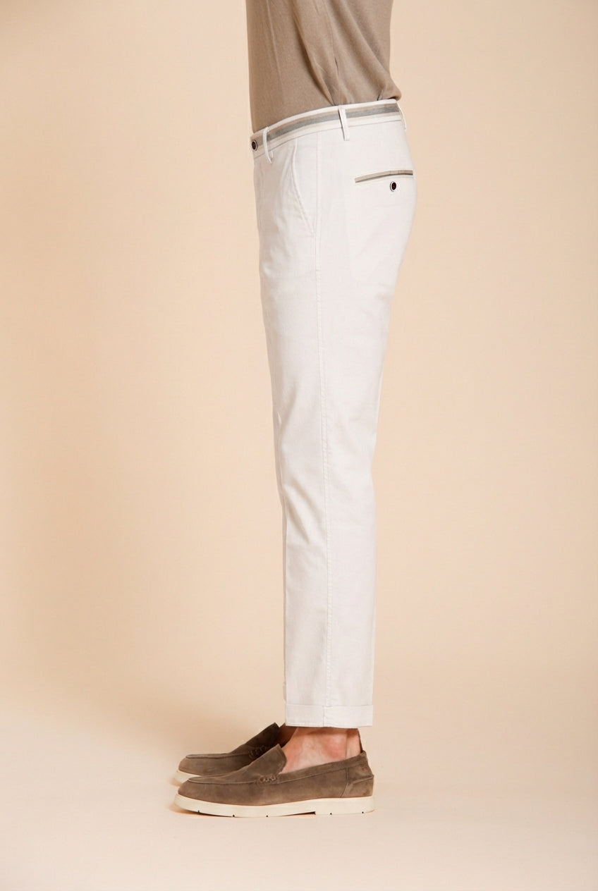 Torino Summer pantalon chino homme en twill de coton et lyocell slim fit