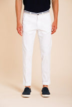 Torino Summer pantalon chino homme en twill de coton et lyocell slim fit