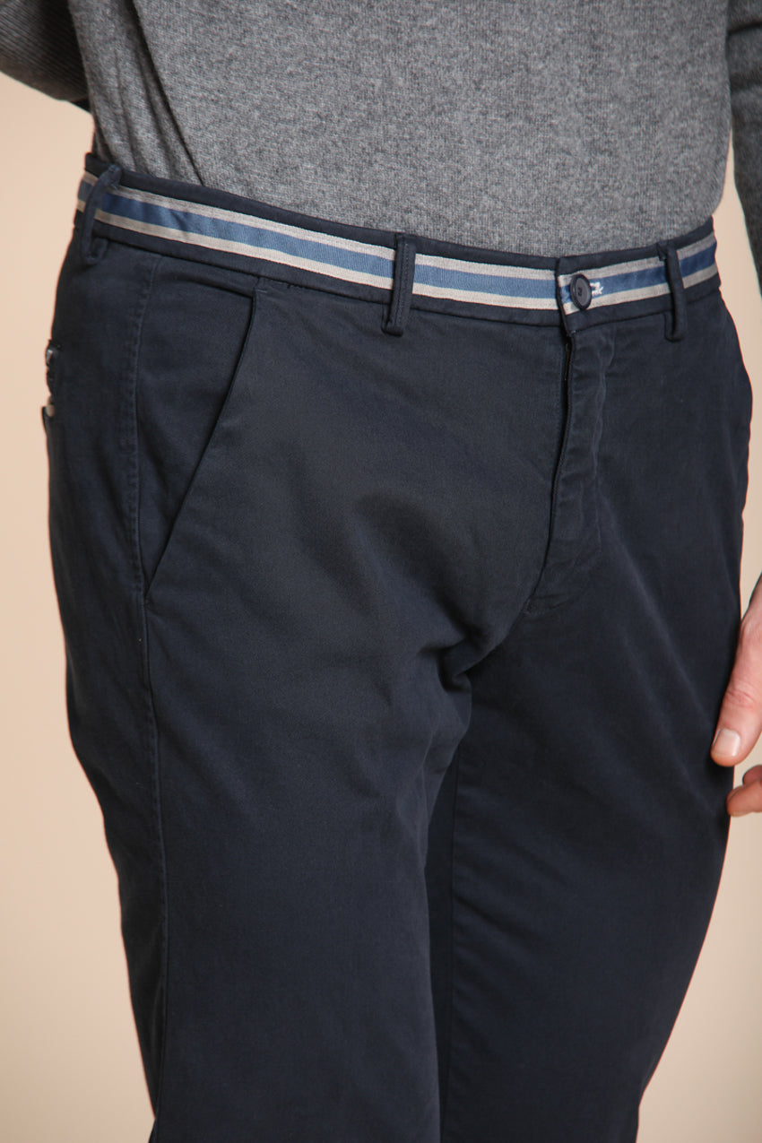 Foto 2 Torino Winter pantalone chino uomo in gabardina stretch slim fit