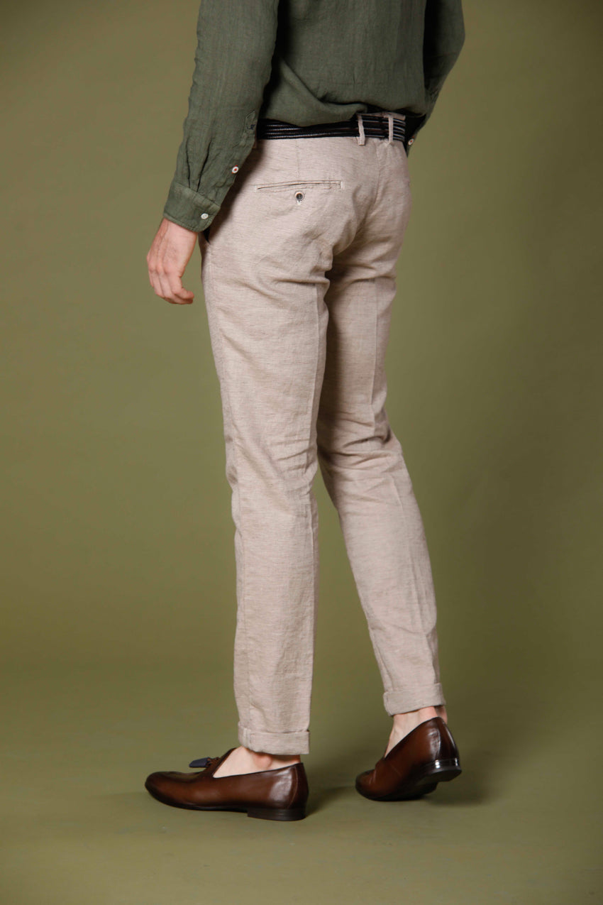 Image 3 du pantalon chino homme en lin et coton stucco à motif œil de perdrix modéle Torino Style par Mason's
