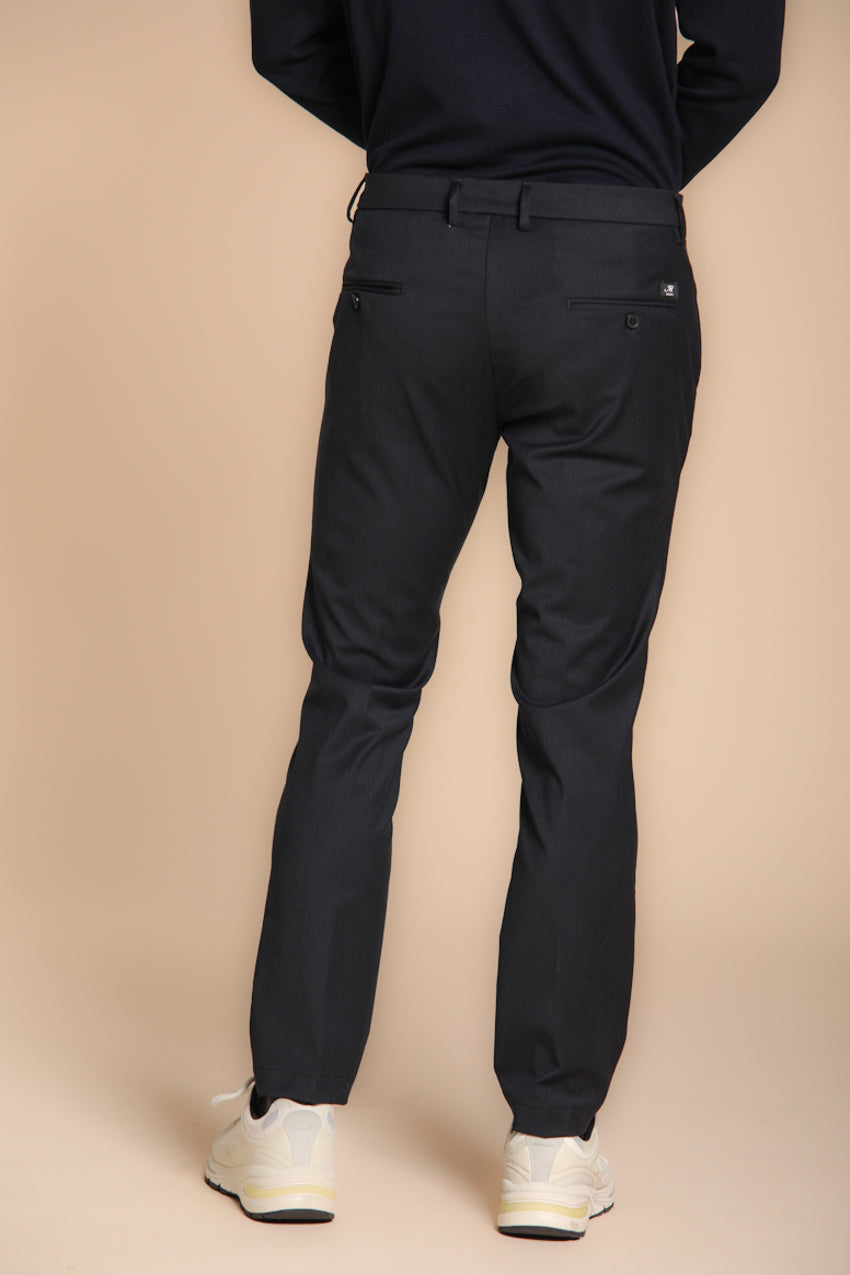 Foto 5 Torino pantalone chino uomo in lana unita slim fit