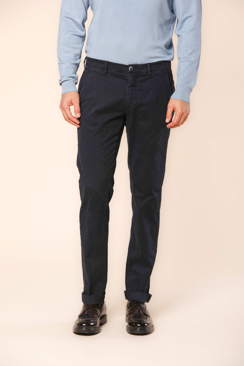 Torino pantalone chino uomo in gabardina slim fit ①