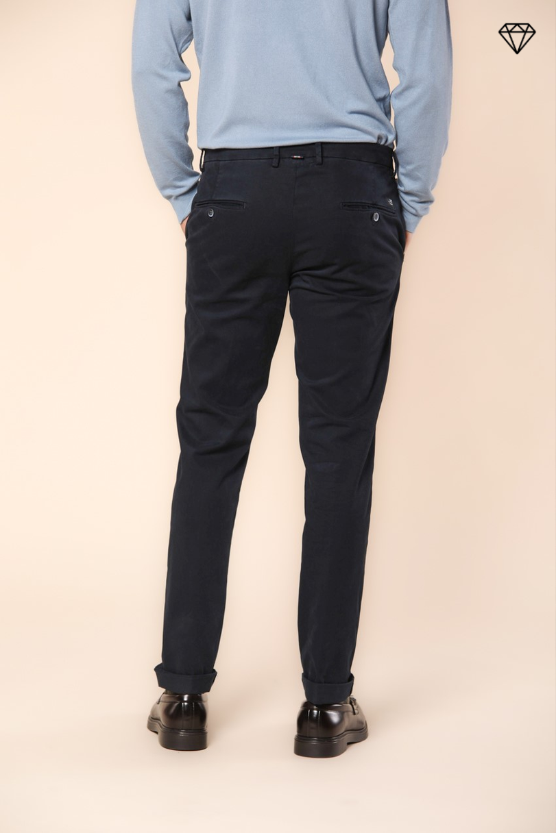 Torino Herren Chino Hose aus Gabardine Slim Fit  ①.