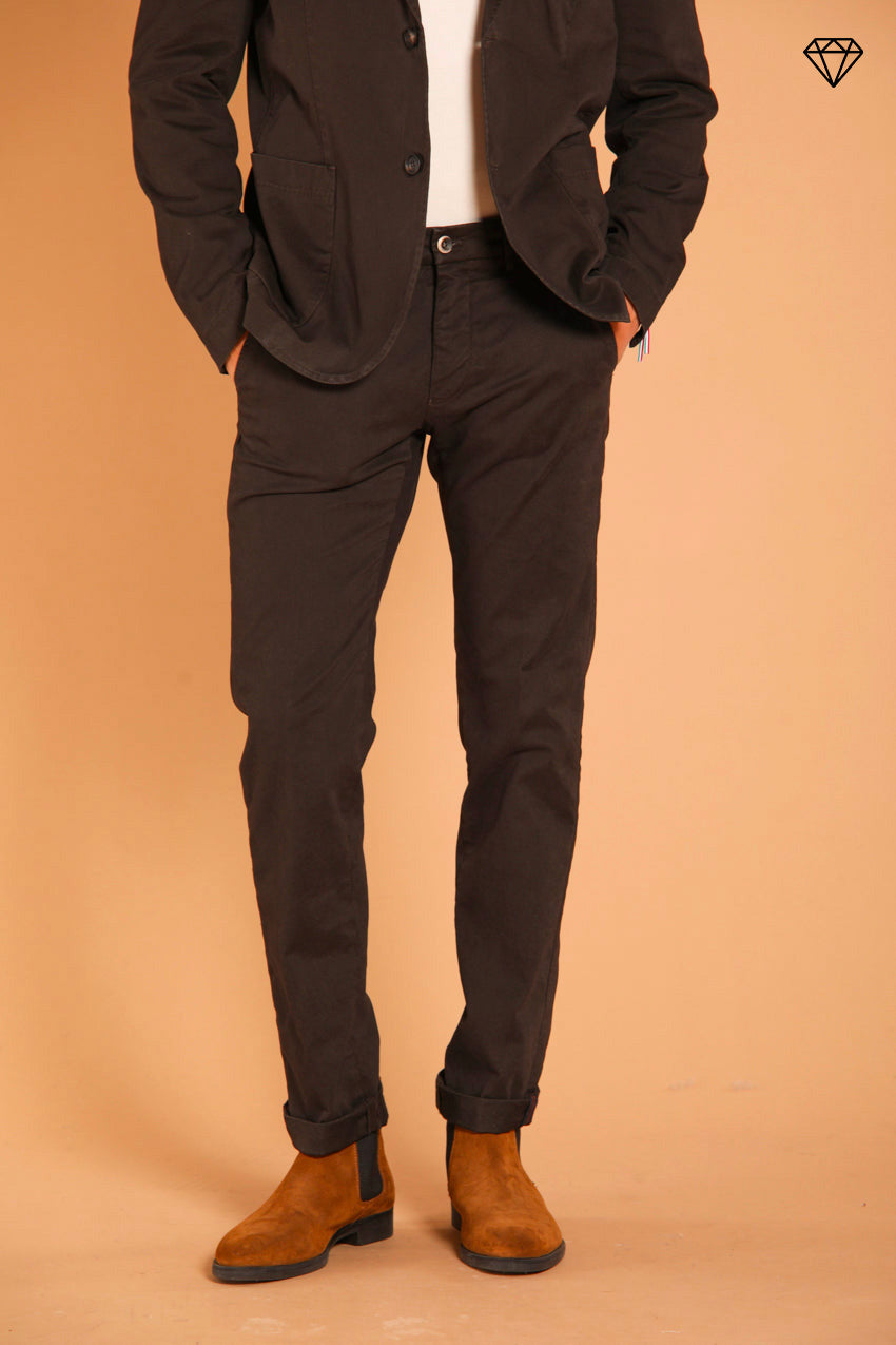 Torino men's chino pants in gabardine slim fit ①